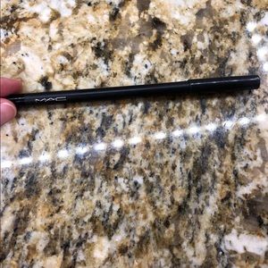 MAC kohl eyeliner in shade smolder